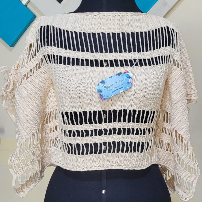 Blusa Cru com Manga Morcego