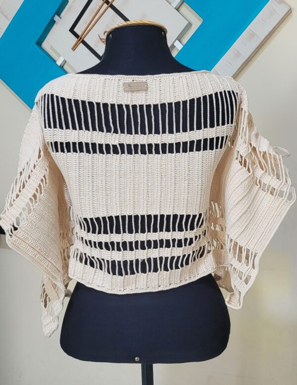 Blusa Cru com Manga Morcego - Imagem 2